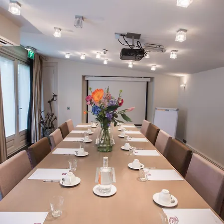 Roemer Hotel 4*